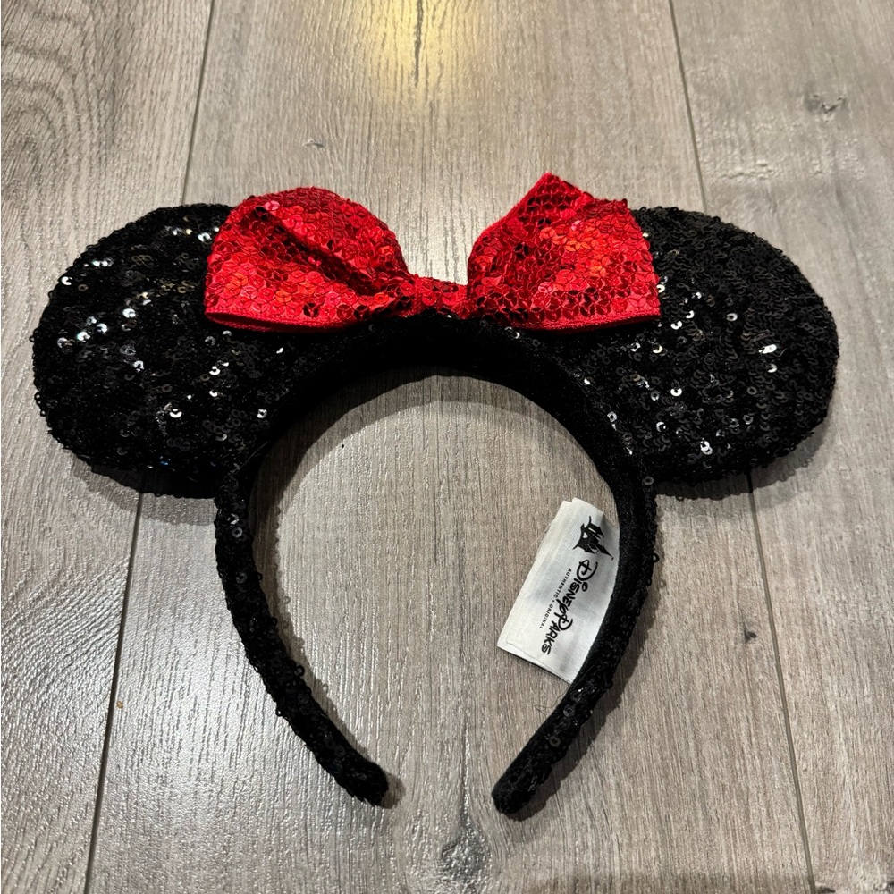 Disneyland Sequin Minnie Mouse Ears Headband